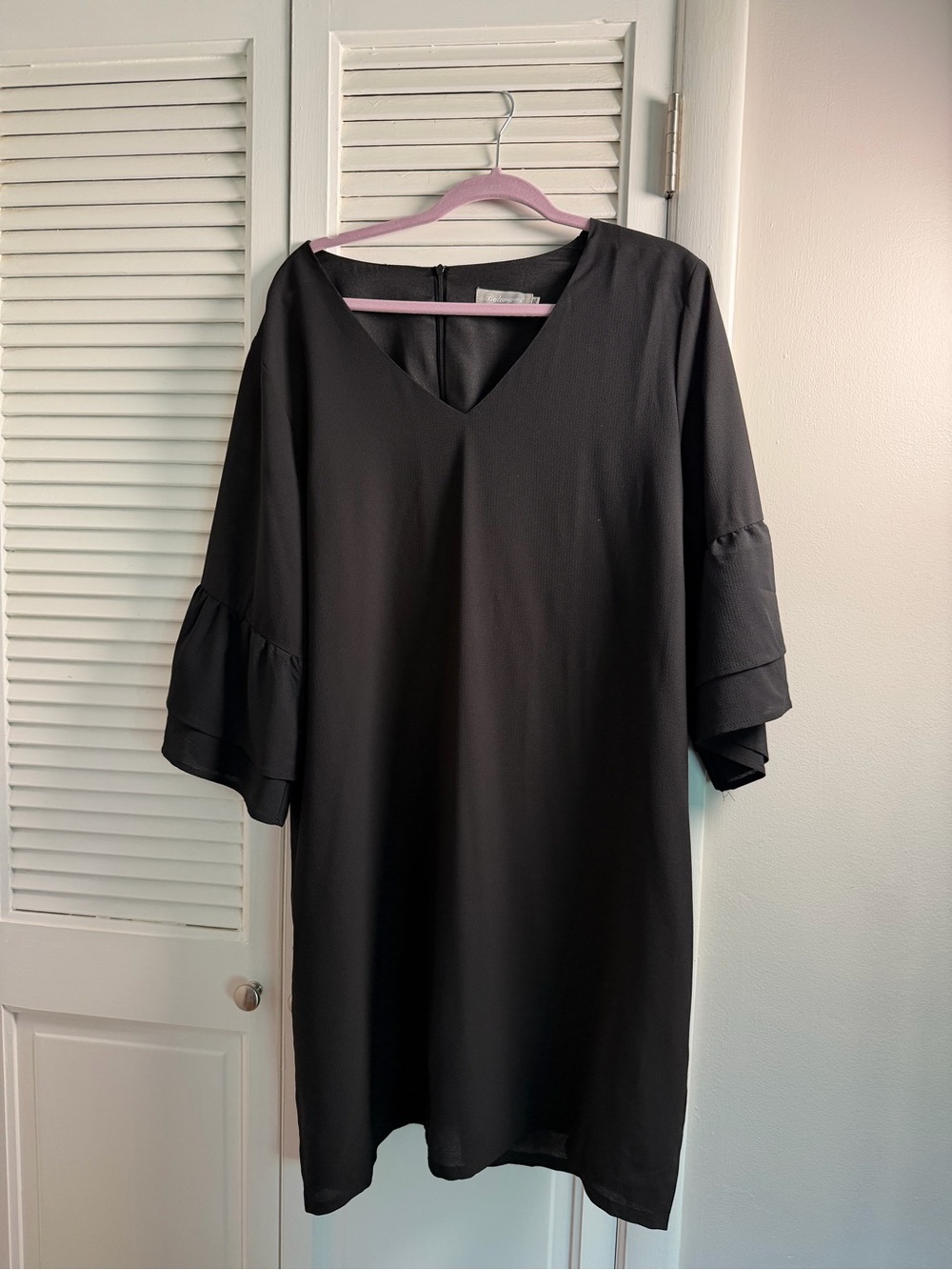 Classic Black V-Neck Ruffle Sleeve Dress - Women's